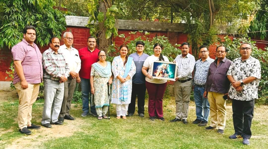 शिक्षा के बिना मनुष्य पशु के समान माना जाता है - संजीव अरोड़ा